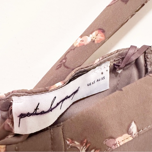 Petal & Pup Lillee Tiered Maxi Dress - Picture 8 of 10